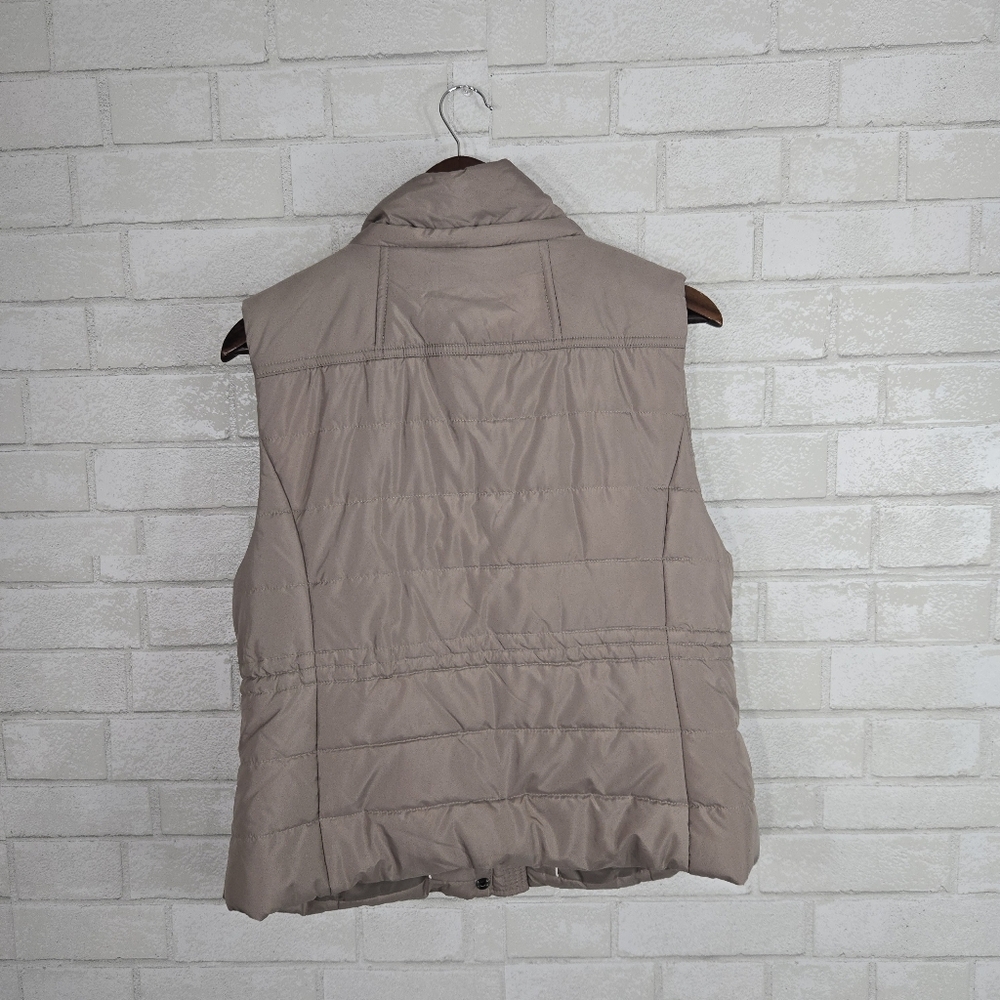 American Rag Vest - Picture 10 of 13